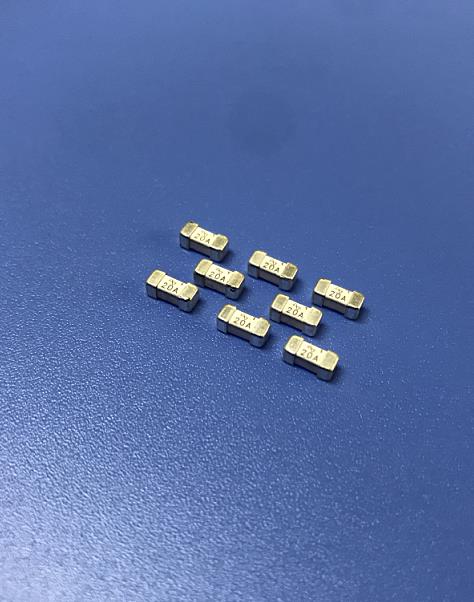 方形貼片保險絲